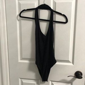 BLACK BACKLESS BODYSUIT